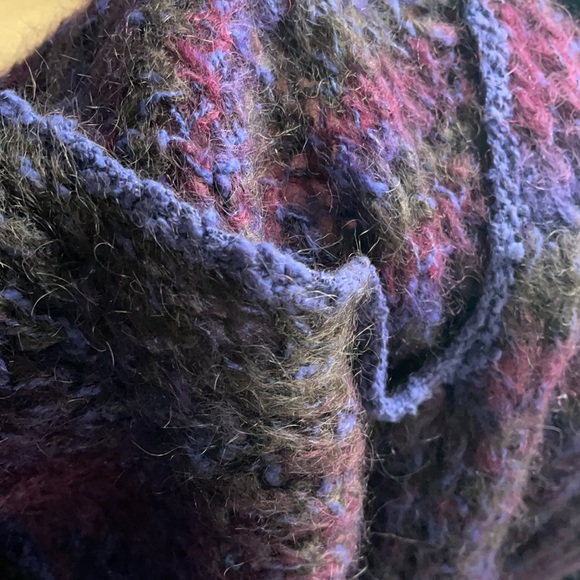 Bernat Klein sweater - Picture 10 of 10